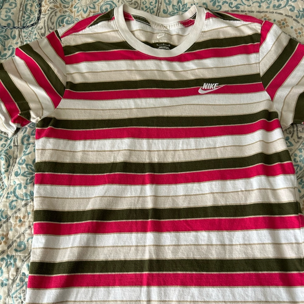 Nike shirt